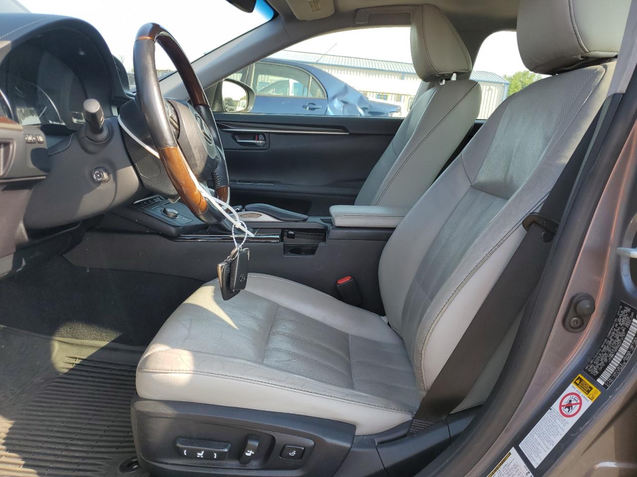 jthbk1gg5g2212157 JTHBK1GG5G2212157 2016 Lexus Es 350