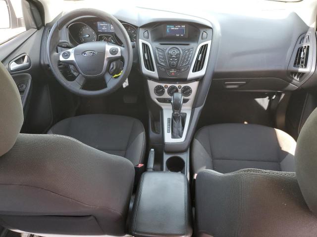 Sedans FORD FOCUS 2013 Biały