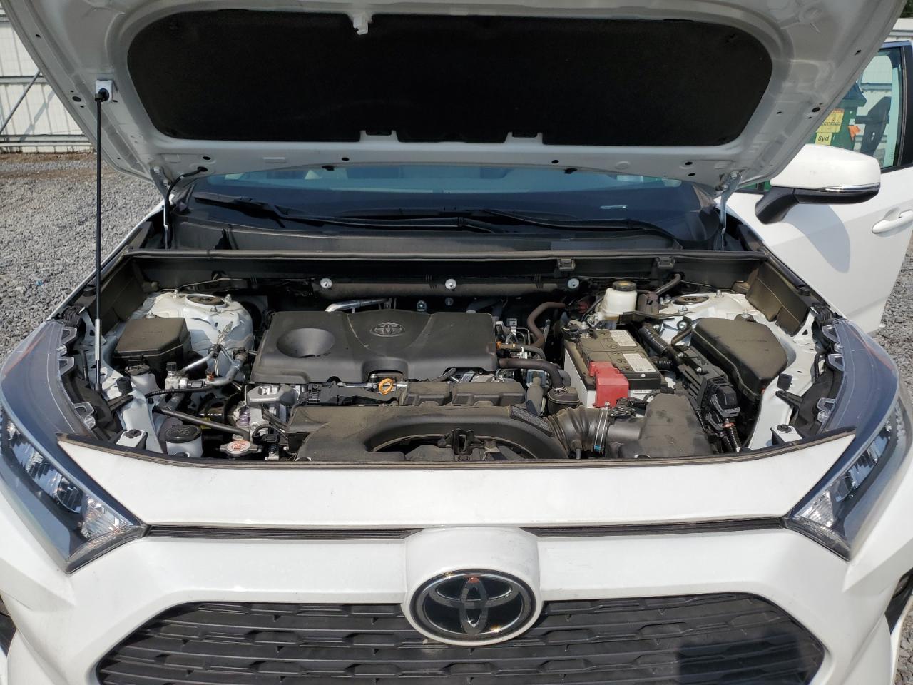 2021 Toyota Rav4 Xle VIN: 2T3W1RFV4MW168966 Lot: 64469395