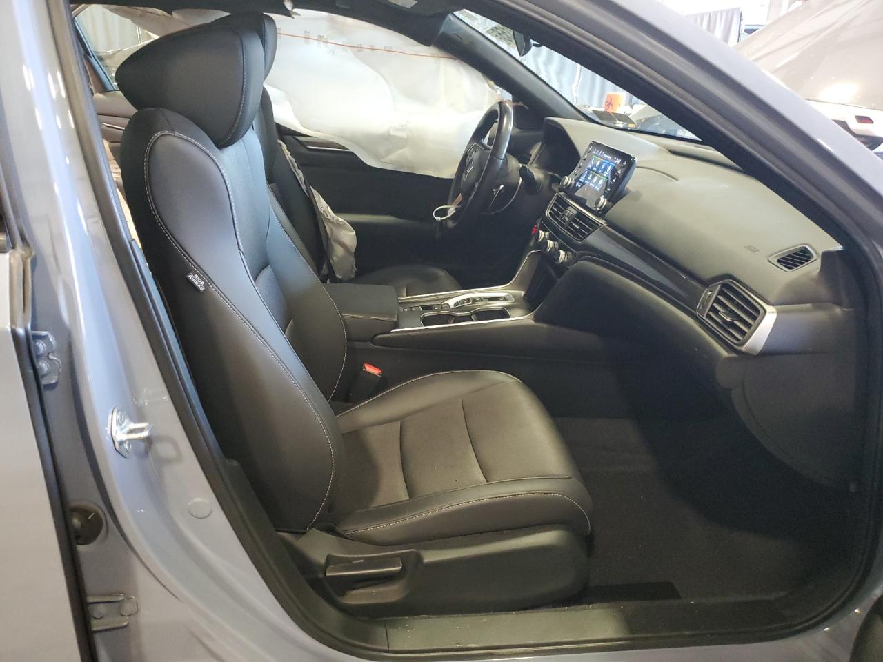 2022 Honda Accord Hybrid Sport VIN: 1HGCV3F24NA042389 Lot: 65910155