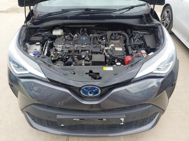 2021 TOYOTA C-HR EXCEL