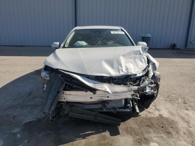  TOYOTA CAMRY 2022 Silver