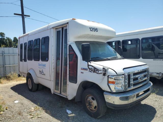 2009 FORD ECONOLINE E350 SUPER DUTY CUTAWAY VAN   à vendre chez Copart CA - NAPA