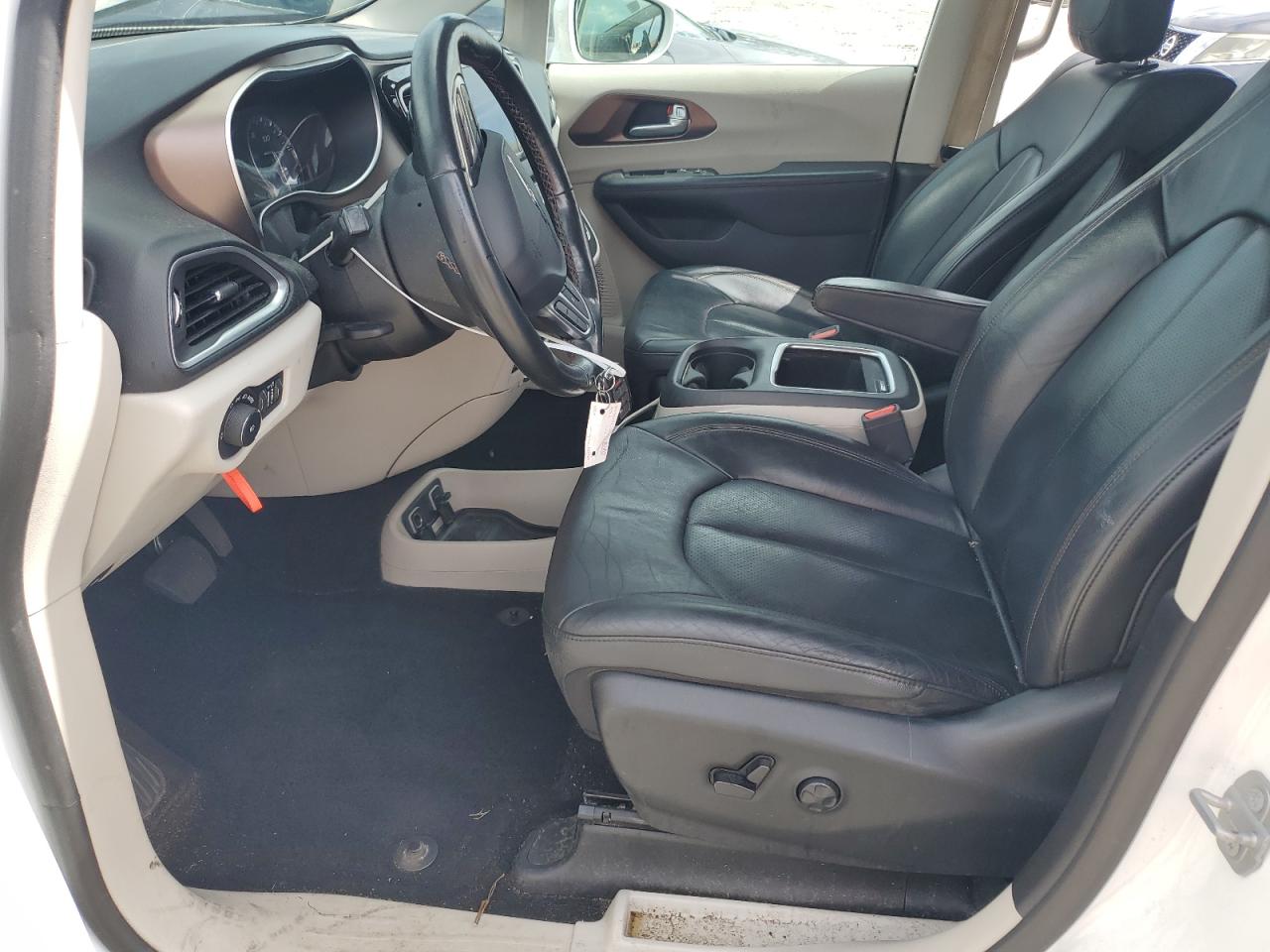2018 Chrysler Pacifica Touring L Plus VIN: 2C4RC1EG8JR109906 Lot: 64599545