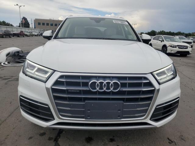  AUDI Q5 2018 Белы