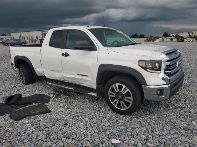  TOYOTA TUNDRA 2016 White