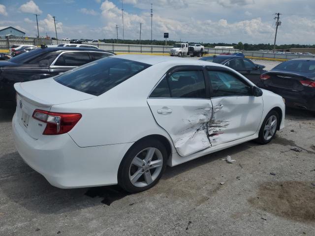  TOYOTA CAMRY 2014 Biały