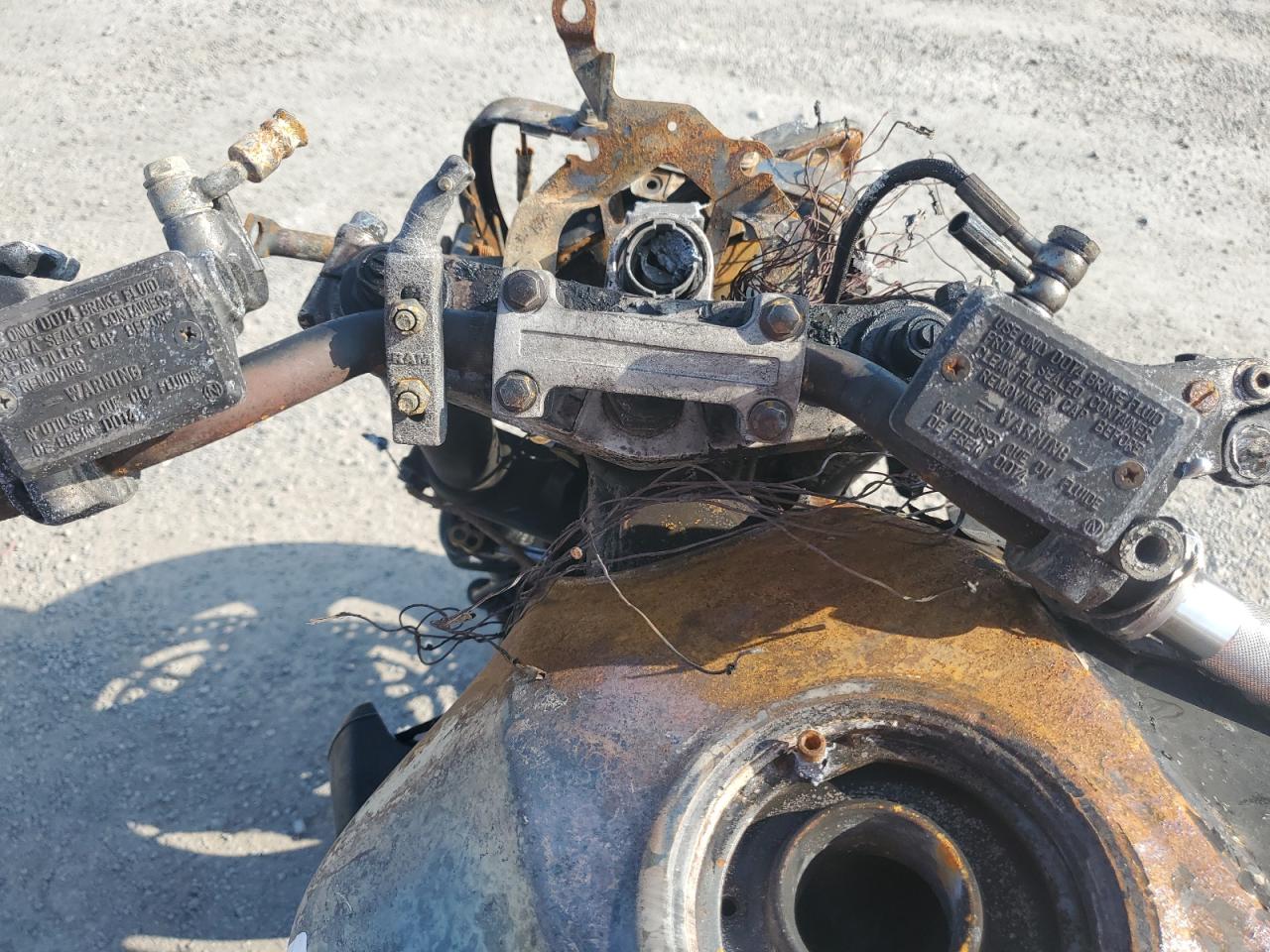 2001 Kawasaki Zr1200 A VIN: JKAZR9A151A006228 Lot: 66127605