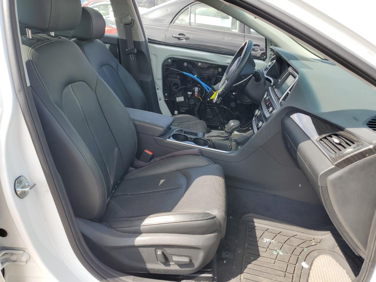 2018 Hyundai Sonata Sport VIN: 5NPE34AF7JH657762 Lot: 64763805