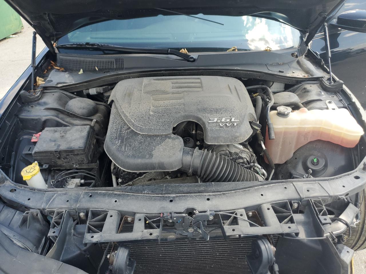 2019 Chrysler 300 S VIN: 2C3CCABG6KH655982 Lot: 66560515