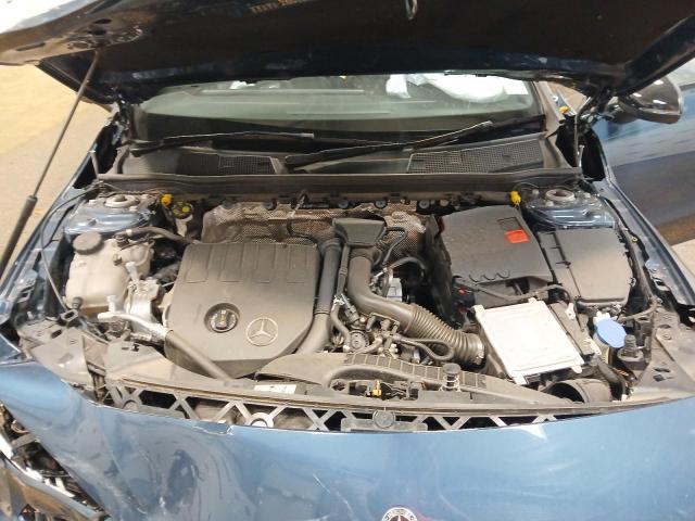 2023 MERCEDES BENZ CLA 200 AM