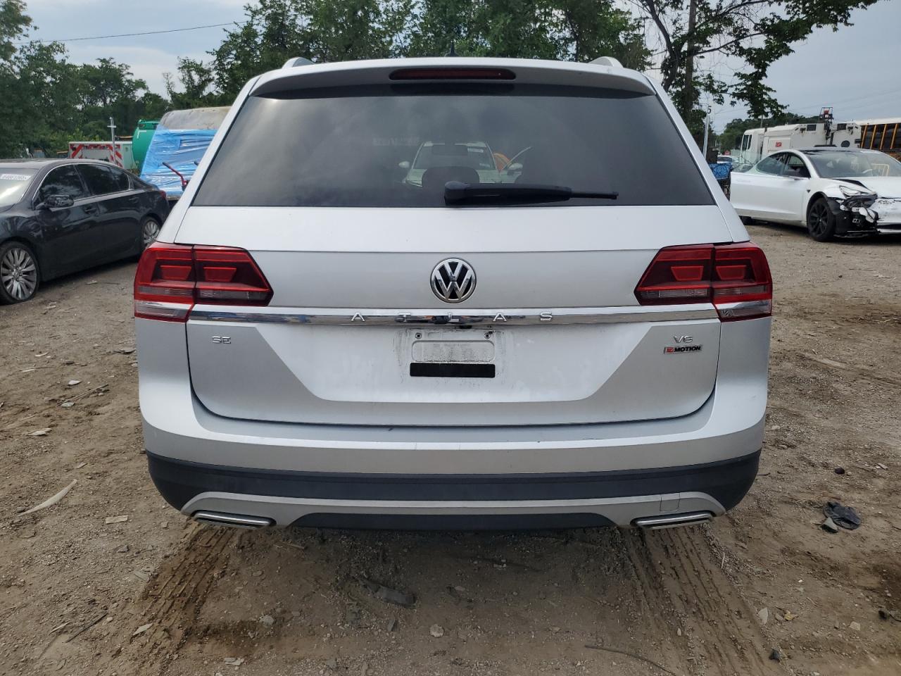 2018 Volkswagen Atlas Se VIN: 1V2KR2CAXJC508120 Lot: 65347705