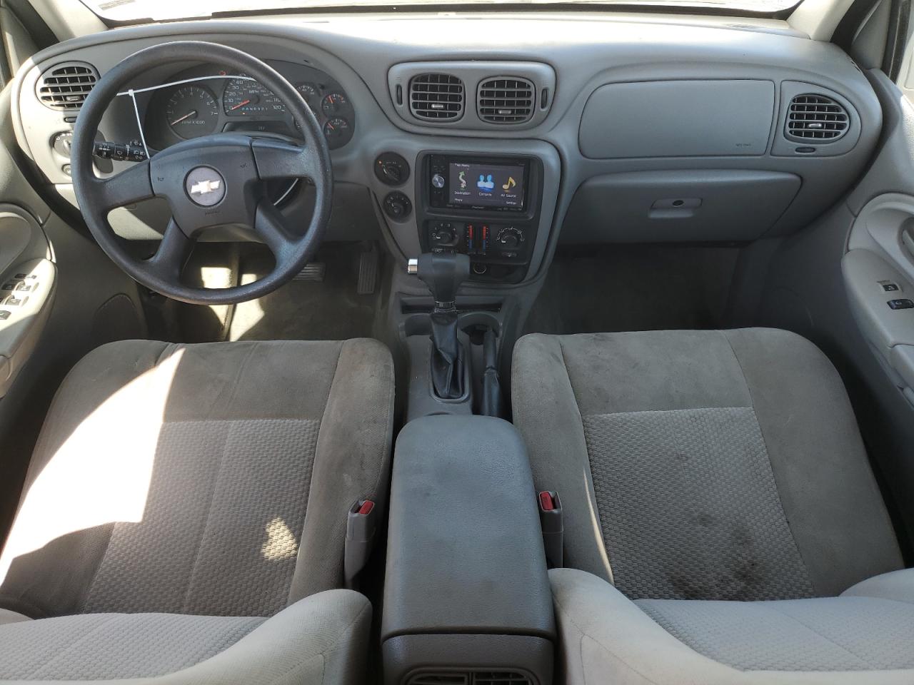 2008 Chevrolet Trailblazer Ls VIN: 1GNDT13S182213039 Lot: 66214225