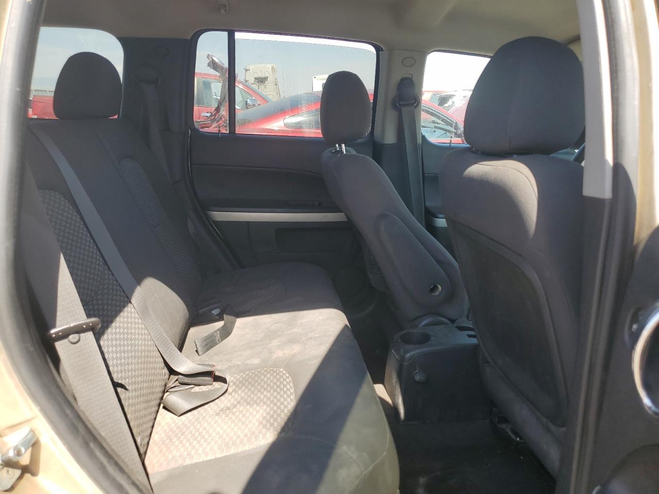 2007 Chevrolet Hhr Ls VIN: 3GNDA13D27S621608 Lot: 65400285