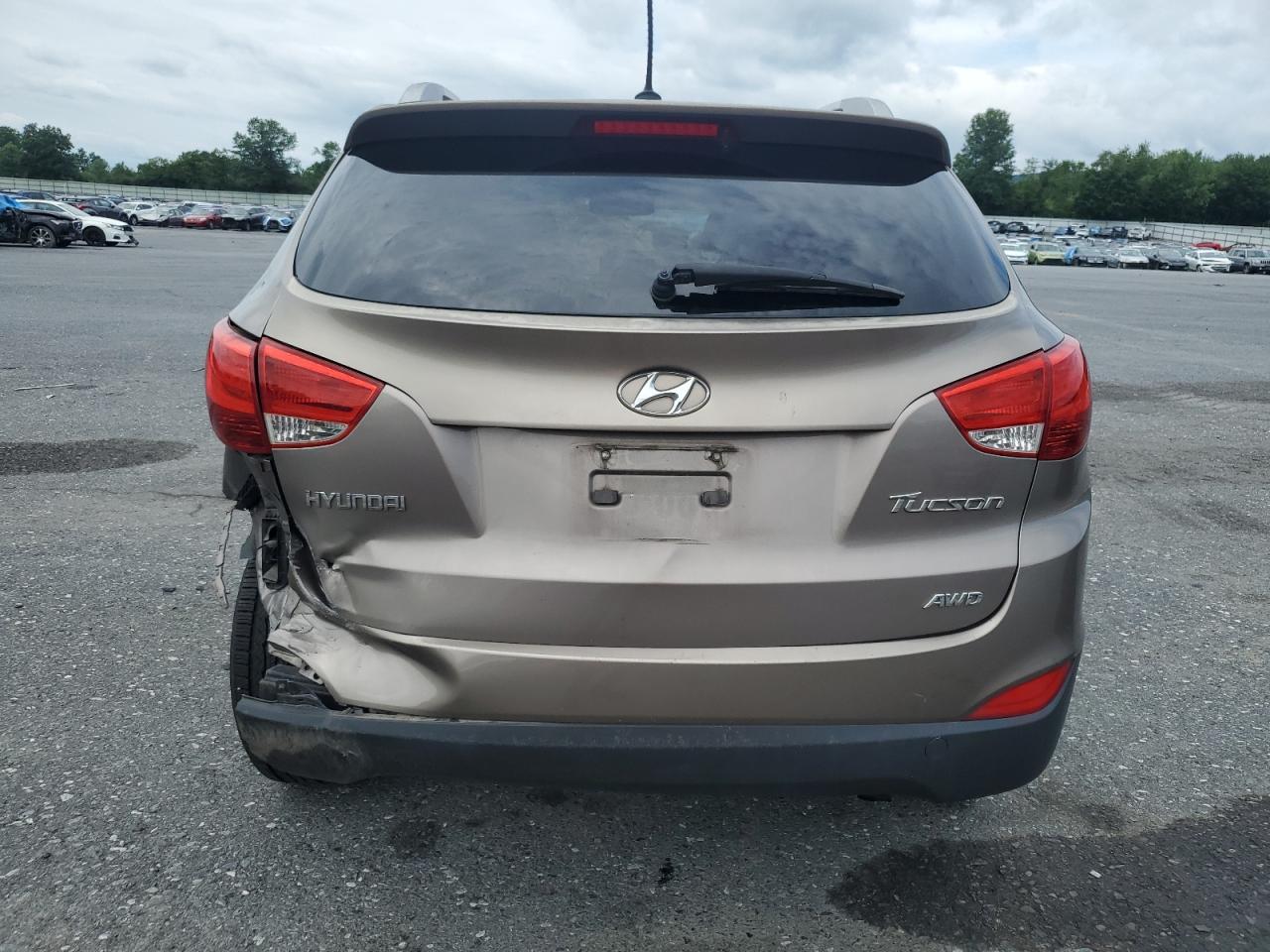 2011 Hyundai Tucson Gls VIN: KM8JUCAC2BU252813 Lot: 65571215