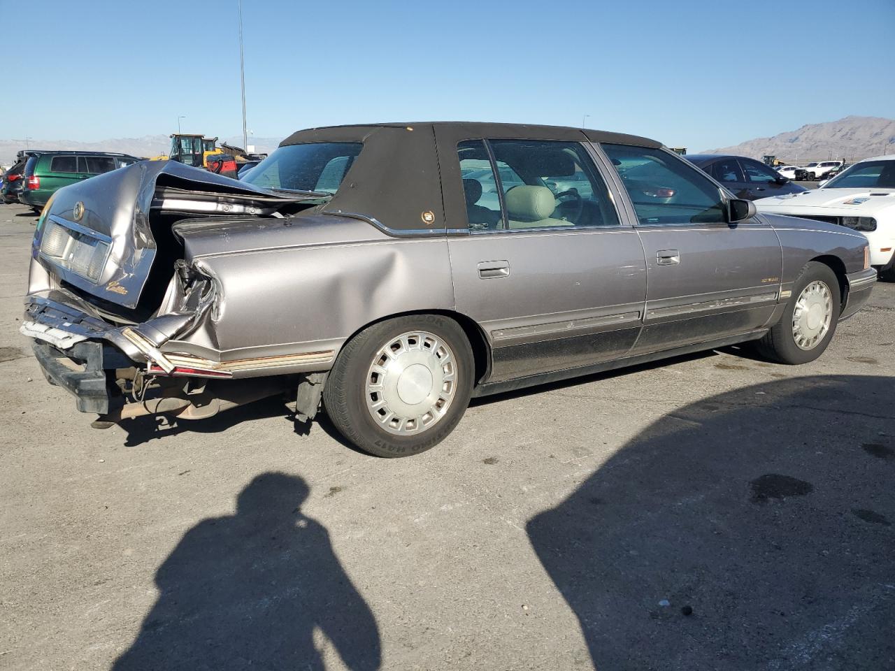 1g6kd54y5wu772122 1G6KD54Y5WU772122 1998 Cadillac Deville