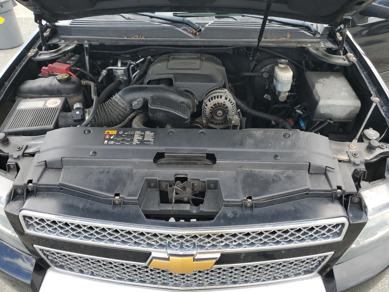 2014 Chevrolet Suburban K1500 Lt VIN: 1GNSKJE71ER210650 Lot: 64726305