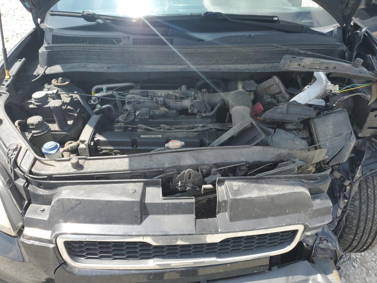 2011 Kia Soul + VIN: KNDJT2A23B7282040 Lot: 66892875