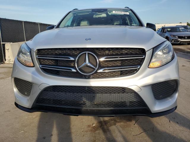 Parquets MERCEDES-BENZ GLE-CLASS 2016 Srebrny