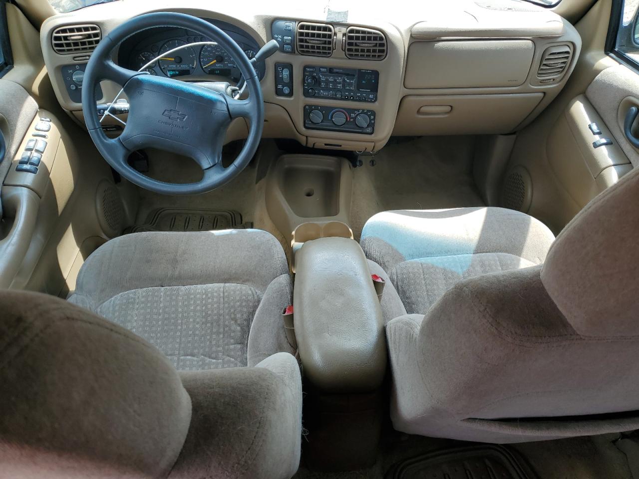 1998 Chevrolet Blazer VIN: 1GNDT13W2W2225782 Lot: 65555915