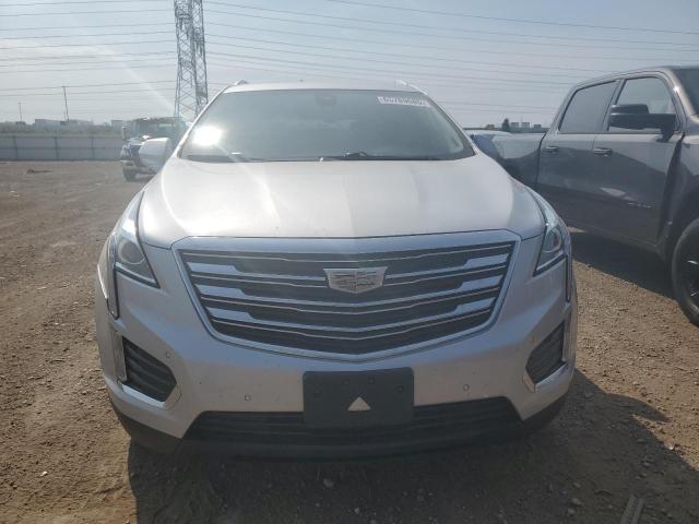  CADILLAC XT5 2019 Серебристый