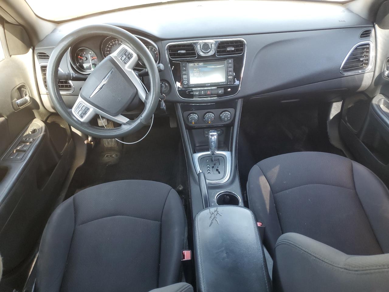 2014 Chrysler 200 Touring VIN: 1C3CCBBG7EN180313 Lot: 65048355