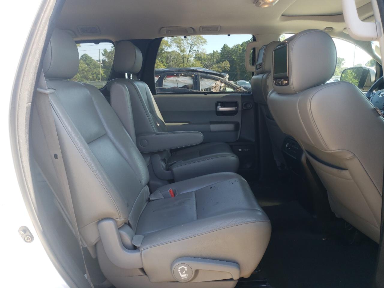 2013 Toyota Sequoia Limited VIN: 5TDKY5G12DS043903 Lot: 63494205