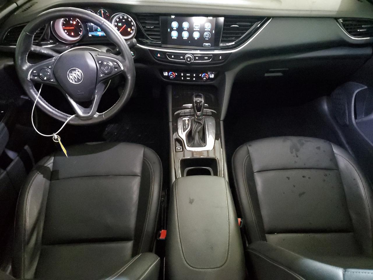 2018 Buick Regal Essence VIN: W04GP6SX3J1127208 Lot: 64626695
