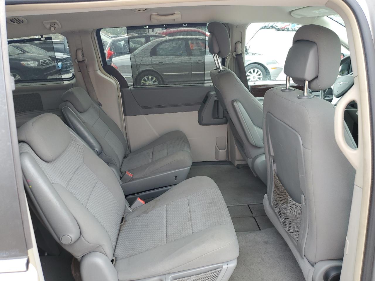 2010 Chrysler Town & Country Touring VIN: 2A4RR5DX5AR387891 Lot: 64350275