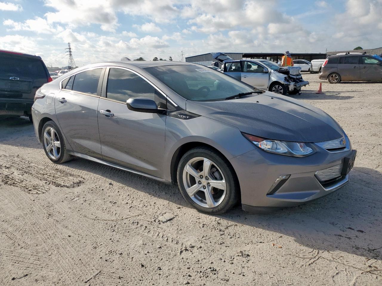 1g1ra6s57ju117447 1G1RA6S57JU117447 2018 Chevrolet Volt Lt