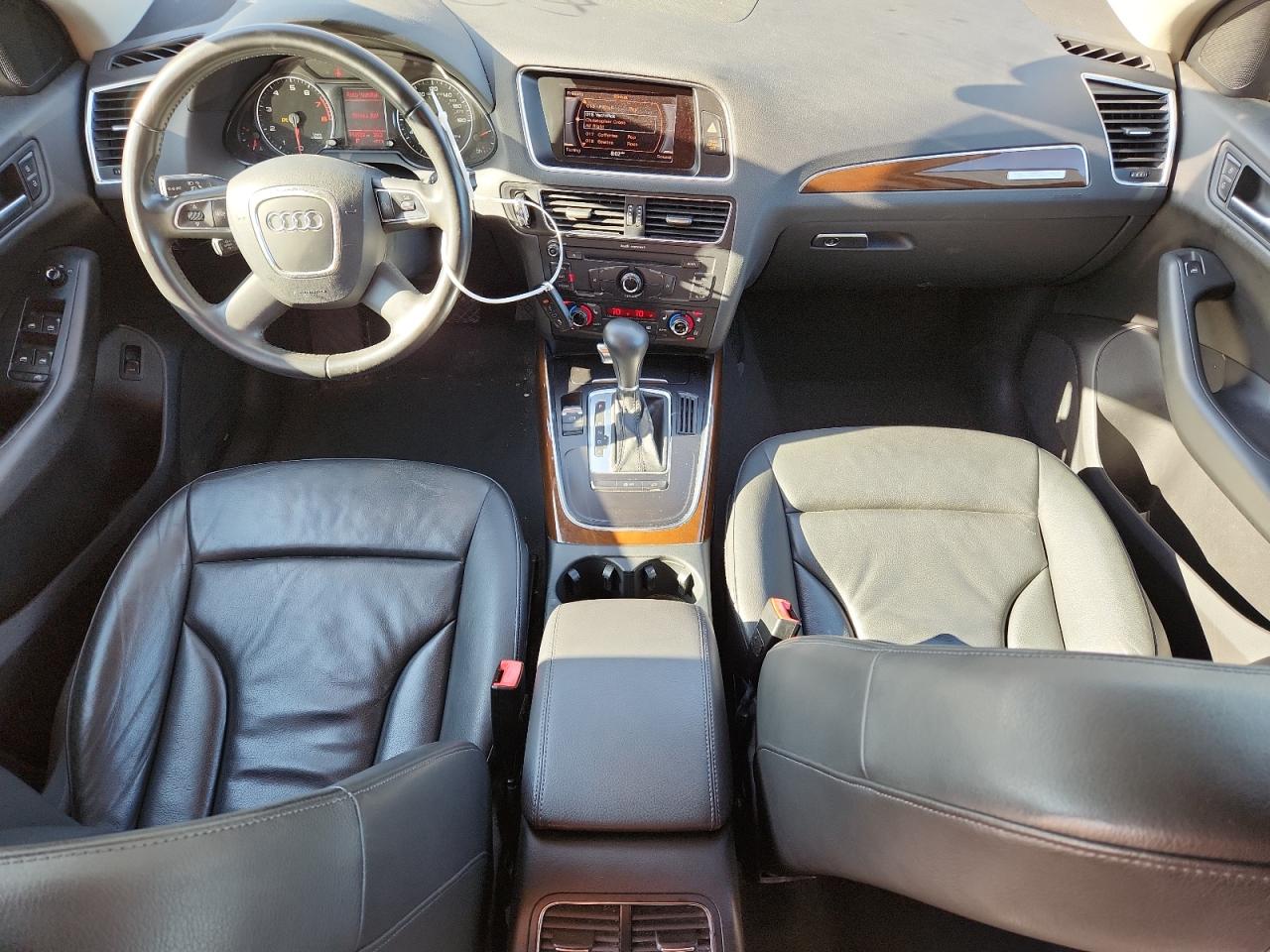 2011 Audi Q5 Premium VIN: WA1CFAFP1BA084391 Lot: 63499725