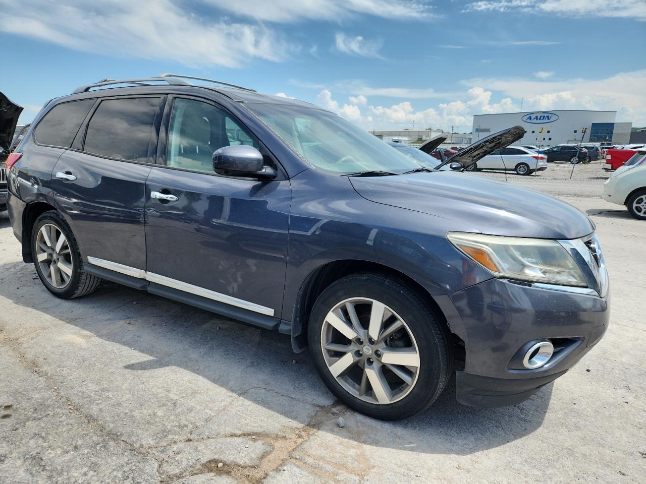 2014 Nissan Pathfinder S VIN: 5N1AR2MM8EC690956 Lot: 64611185
