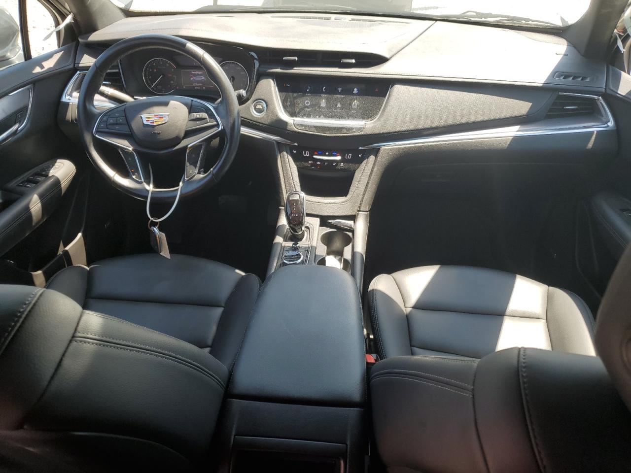 1gyknbr49nz130982 1GYKNBR49NZ130982 2022 Cadillac Xt5 Luxury