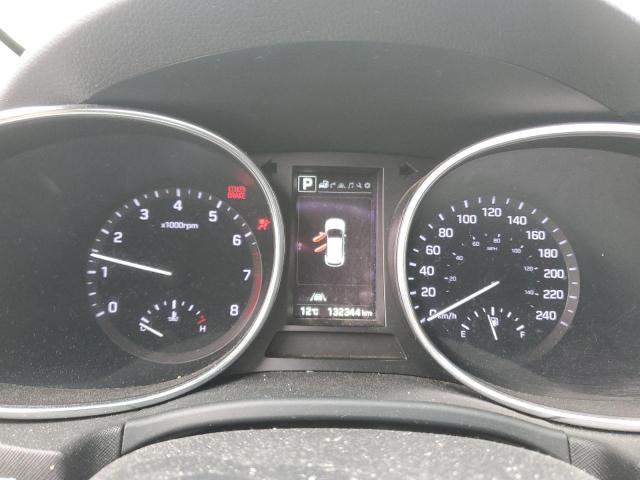 2018 HYUNDAI SANTA FE SE  