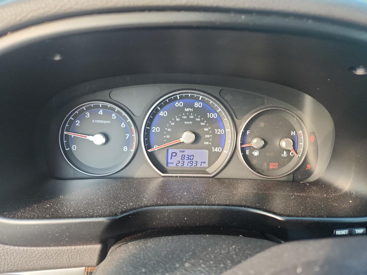 5XYZK3AB7BG014073 2011 Hyundai Santa Fe Limited