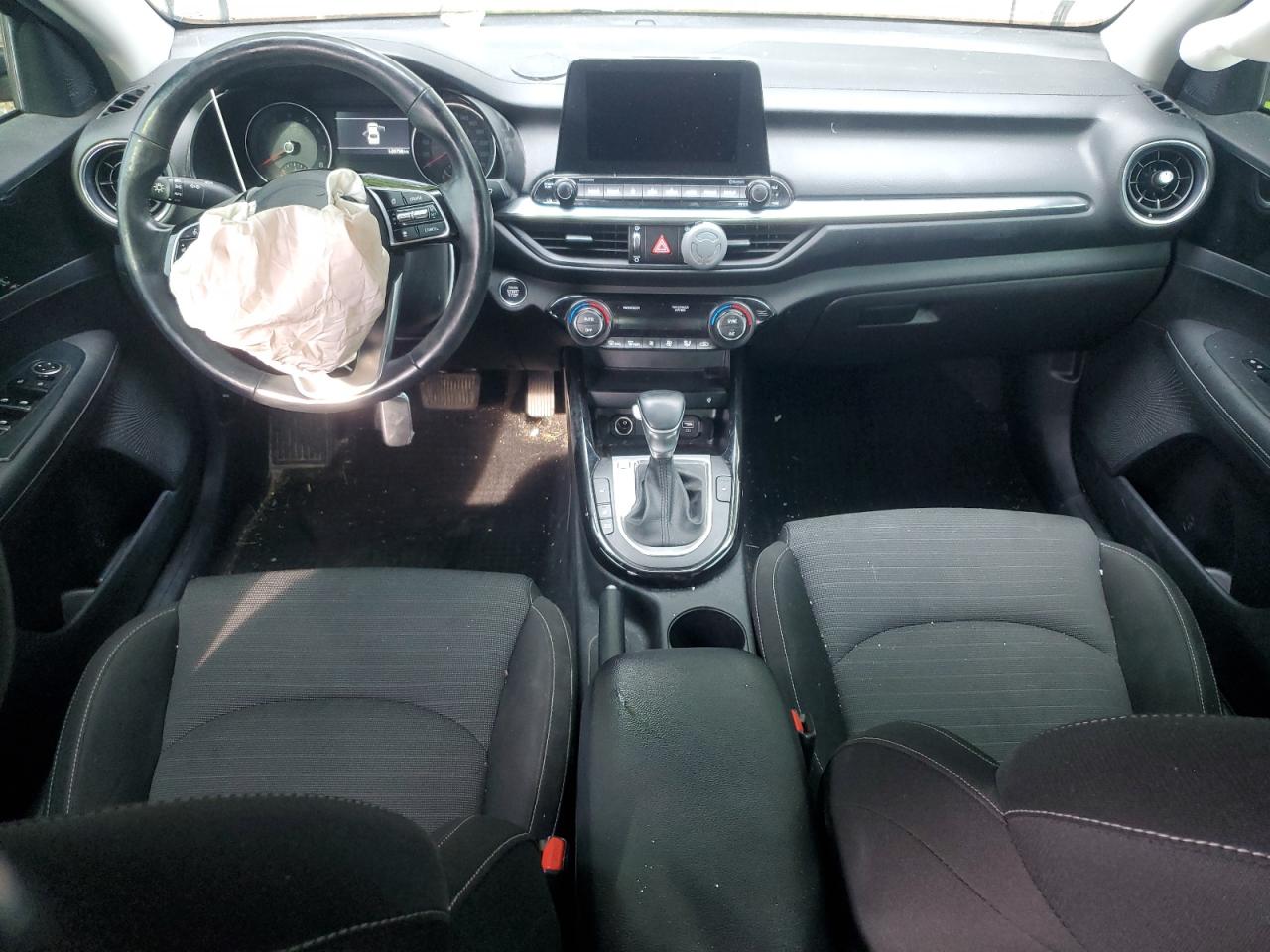 2021 Kia Forte Ex VIN: 3KPF54AD3ME317868 Lot: 64573635