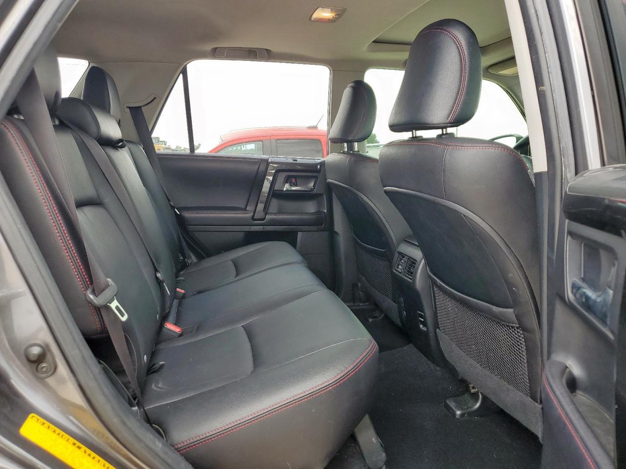 2018 Toyota 4Runner Sr5/Sr5 Premium VIN: JTEBU5JR9J5589640 Lot: 63078665