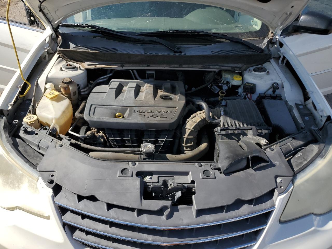 2010 Chrysler Sebring Touring VIN: 1C3CC4FB0AN162336 Lot: 64414195