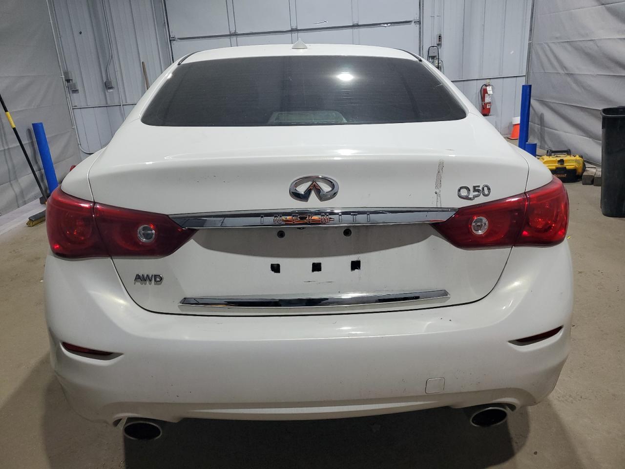 2015 Infiniti Q50 Base VIN: JN1BV7AR5FM403329 Lot: 64303555