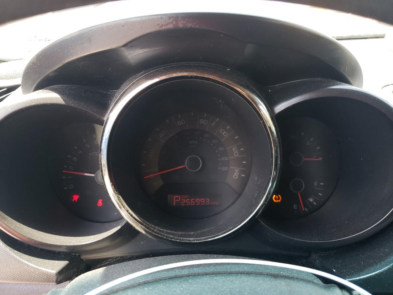 2011 Kia Soul + VIN: KNDJT2A21B7711451 Lot: 63978645