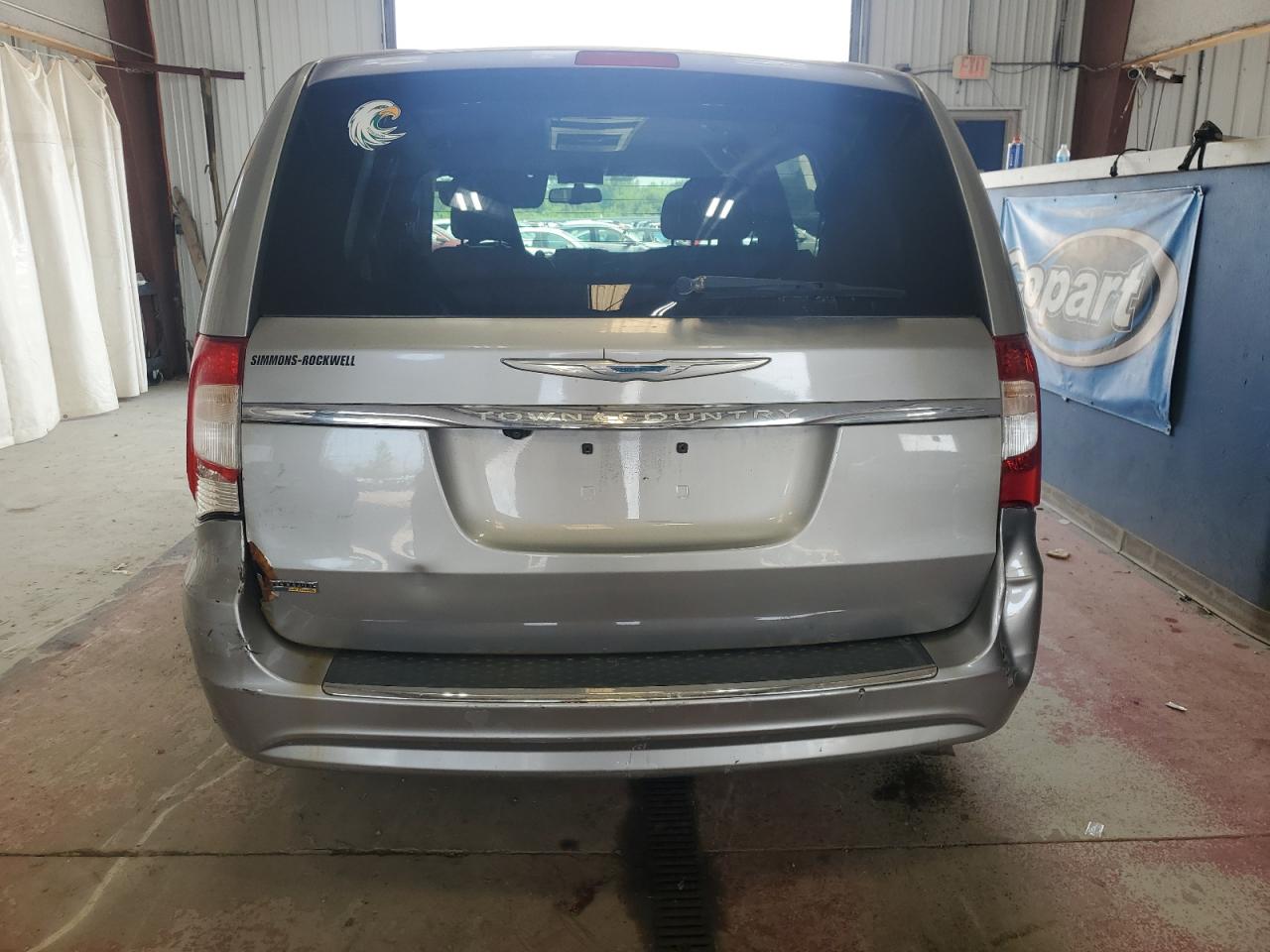 2016 Chrysler Town & Country Touring VIN: 2C4RC1BG5GR260022 Lot: 62648885