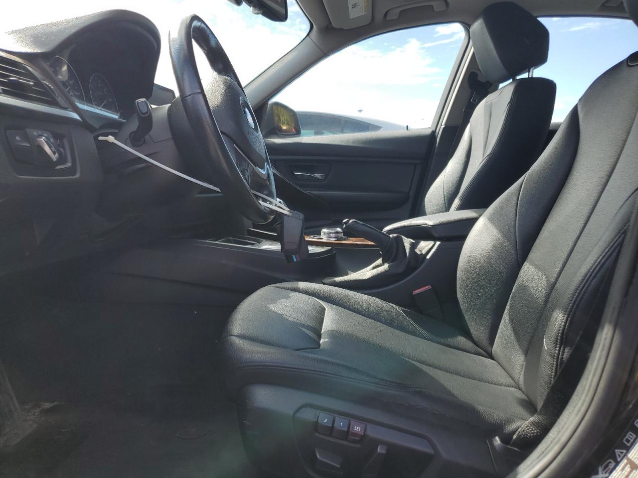 2015 BMW 328 Xi VIN: WBA3B3G55FNR86726 Lot: 64843165