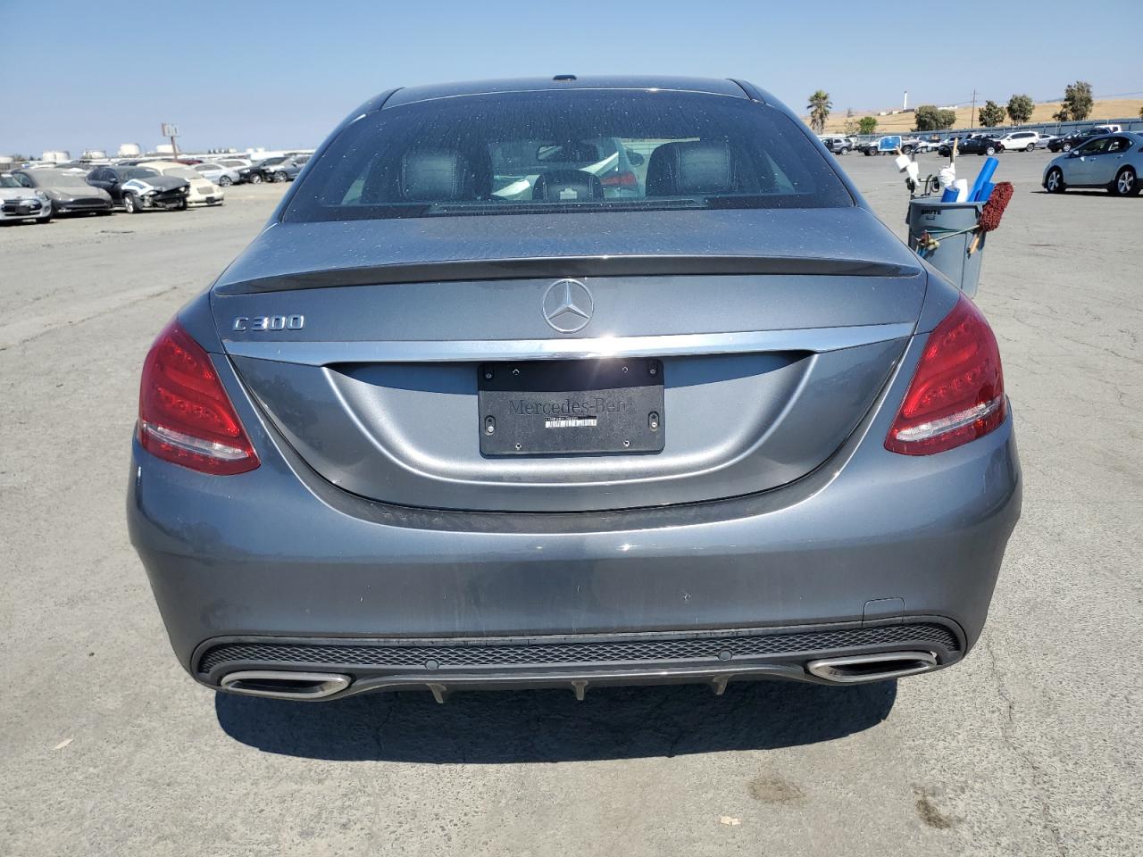 2018 Mercedes-Benz C 300 VIN: 55SWF4JB3JU280093 Lot: 64334245