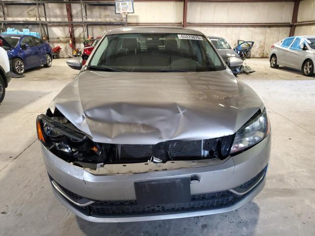  VOLKSWAGEN PASSAT 2012 Серебристый
