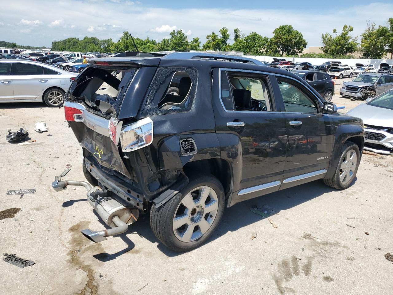 2gkflze32f6132996 2GKFLZE32F6132996 2015 GMC Terrain Denali