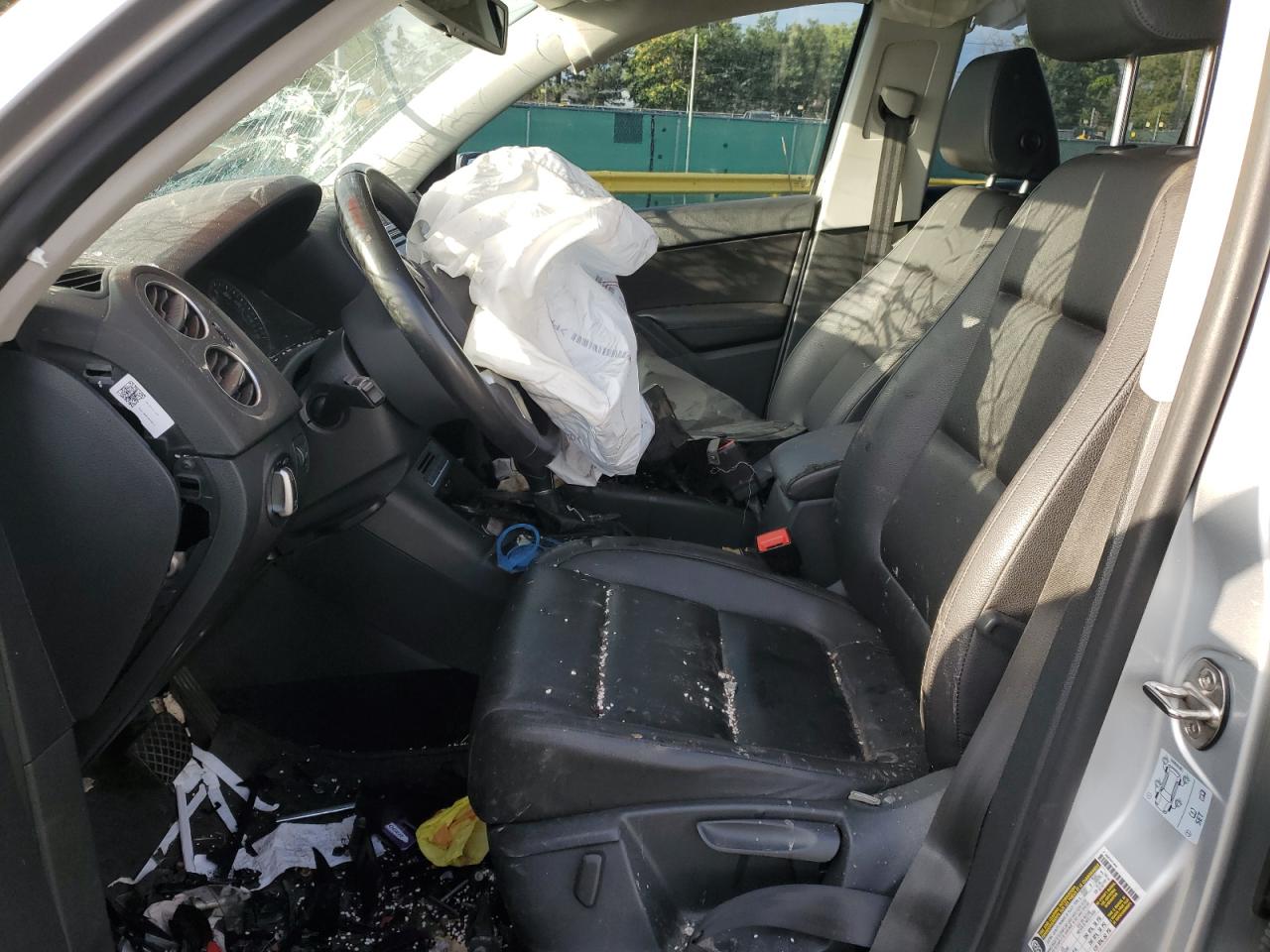 2017 Volkswagen Tiguan S VIN: WVGBV7AX1HK005833 Lot: 66375715