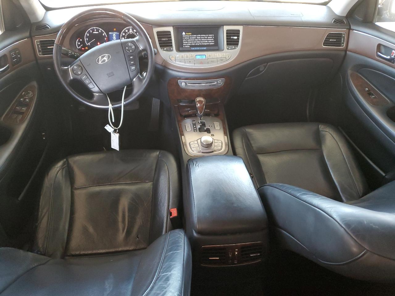 2009 Hyundai Genesis 4.6L VIN: KMHGC46F49U047414 Lot: 65428205
