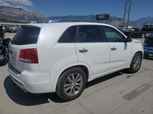  KIA SORENTO 2013 Biały