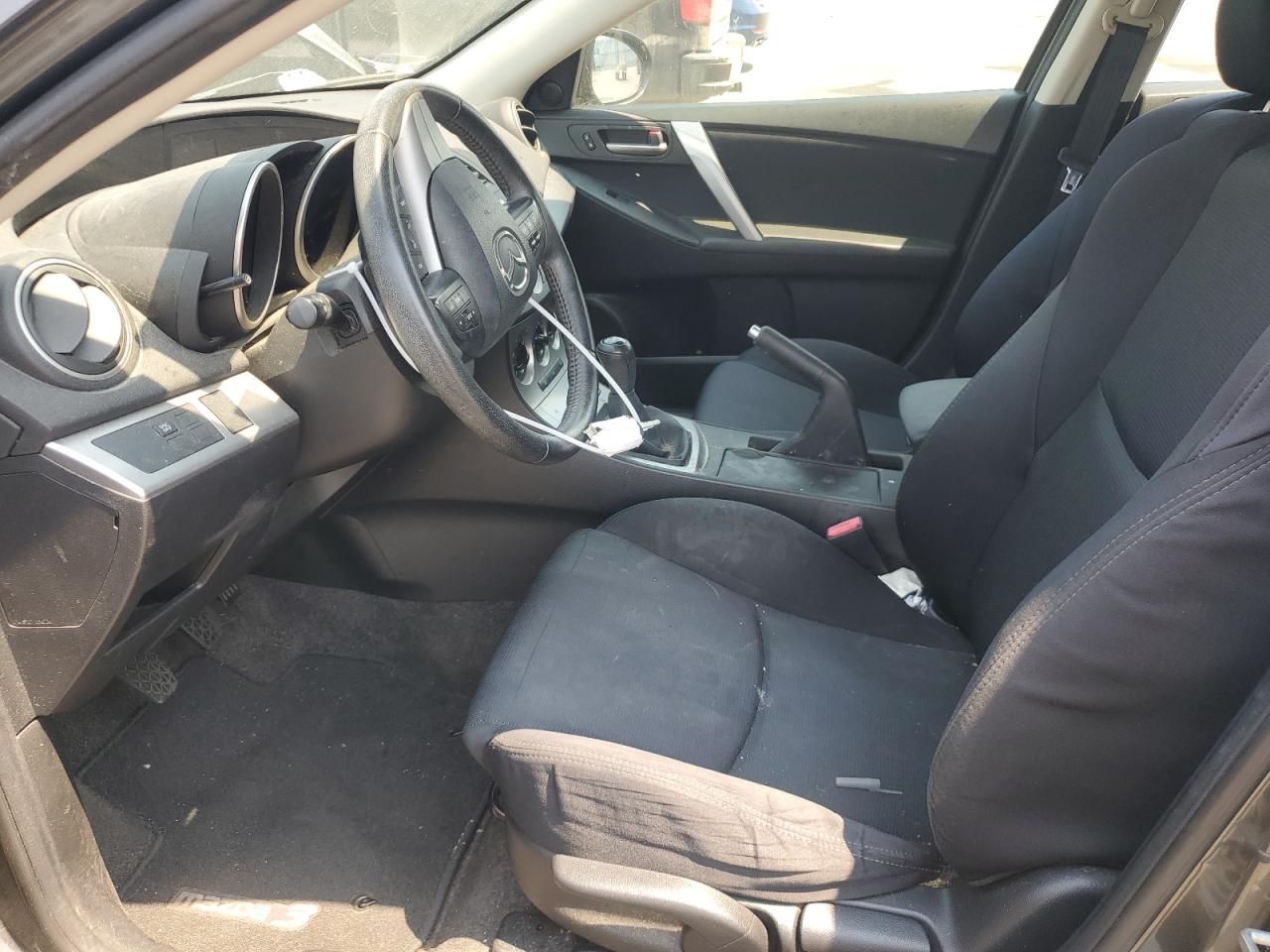2011 Mazda 3 S VIN: JM1BL1K65B1396270 Lot: 62343245