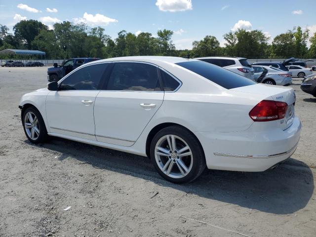  VOLKSWAGEN PASSAT 2015 Biały